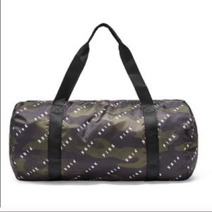 NWT VS PINK Packable duffle bag